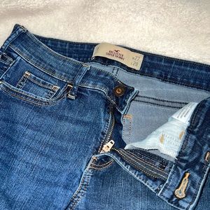 Hollister Super Skinny Jeans